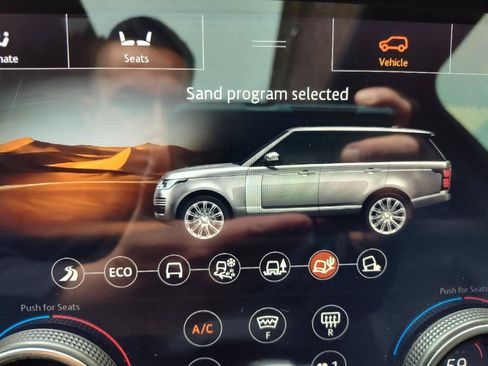 Used 2019 Land Rover Range Rover Supercharged AWD/4WD image 65