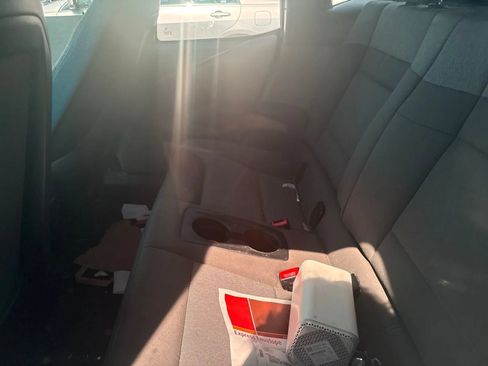 Used 2018 BMW i3 w/ Range Extender RWD image 6