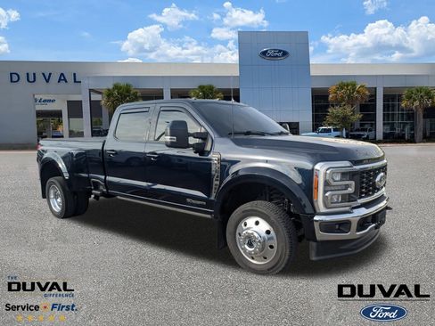 Used 2023 Ford F450 Lariat image 1