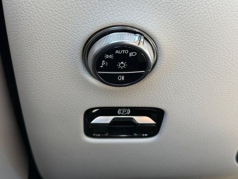 Used 2026 Mercedes-Benz GLC 300 4MATIC image 14
