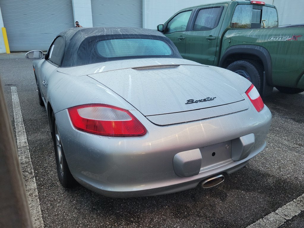 Used 2005 Porsche Boxster RWD image 4