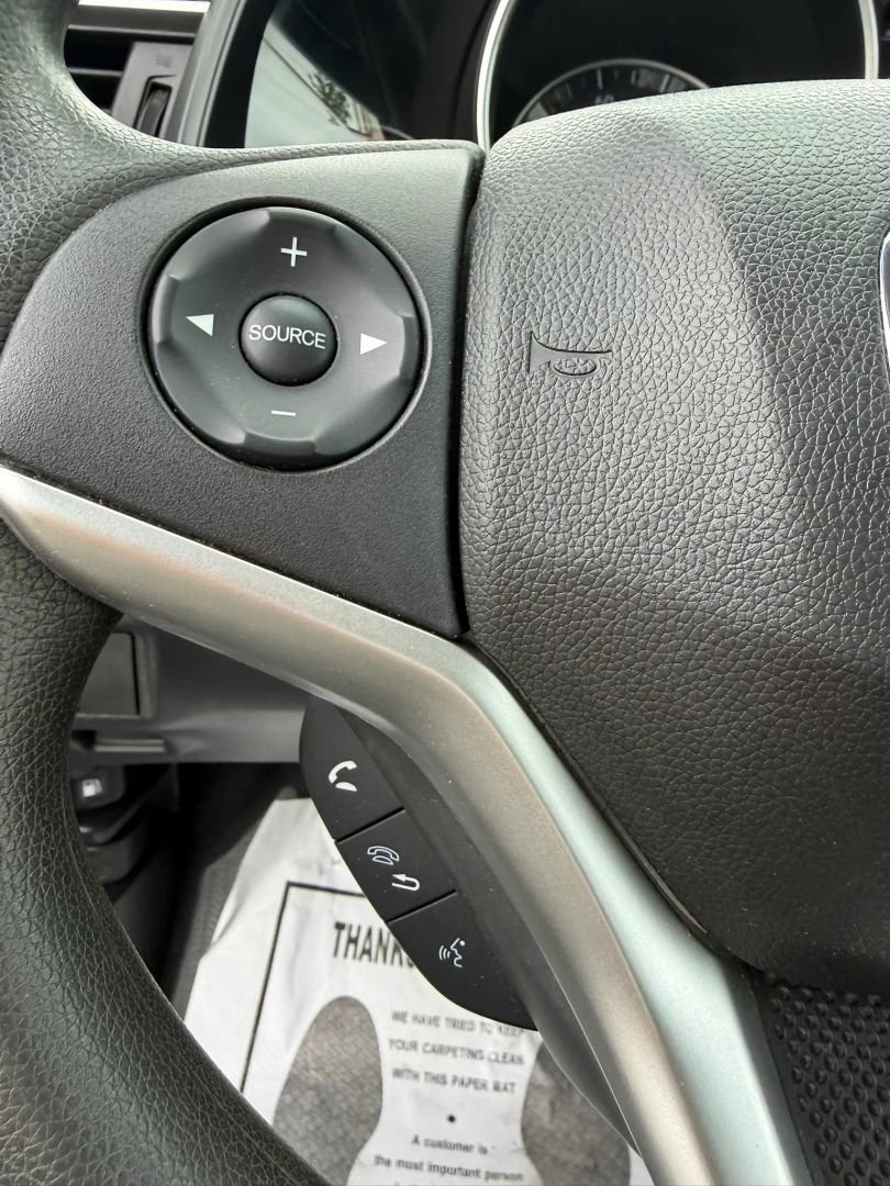 Used 2015 Honda Fit LX image 21