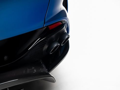 Used 2023 Aston Martin DBX 707 image 32