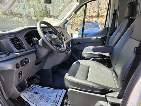 New 2024 Ford Transit 250 148 Medium Roof w/ Load Area Protection Package image 9