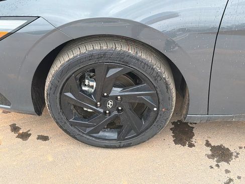 New 2026 Hyundai Elantra Sport FWD image 12