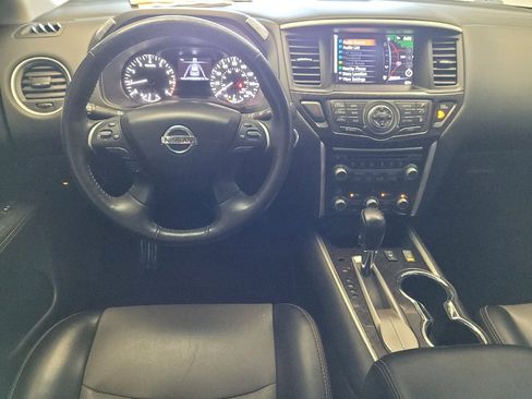 Used 2019 Nissan Pathfinder SL w/ Rock Creek Edition FWD image 22