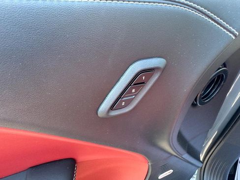 Used 2023 Dodge Challenger SRT Hellcat w/ Driver Convenience Group image 13