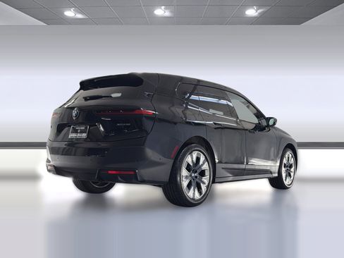 Certified 2023 BMW iX xDrive50 w/ Convenience Package image 9