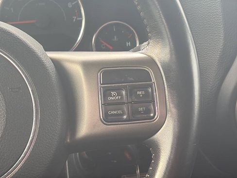 Used 2018 Jeep Wrangler Unlimited Sport AWD/4WD image 18