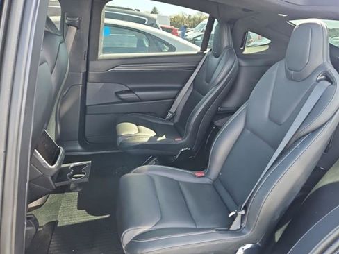 Used 2022 Tesla Model X Plaid AWD/4WD image 3