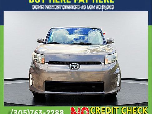 Used 2015 Scion xB FWD image 4