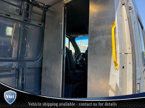 Used 2019 Mercedes-Benz Sprinter 144 image 18