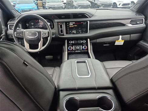 Certified 2023 GMC Yukon Denali image 10