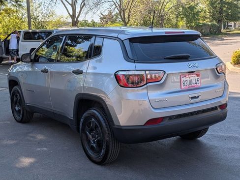 Used 2018 Jeep Compass Sport image 8