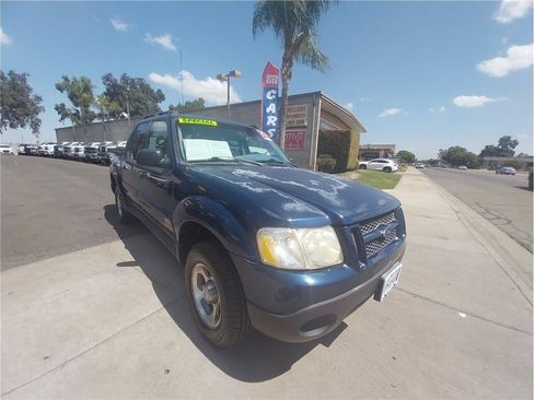 Used 2004 Ford Explorer Sport Trac XLS RWD image 4