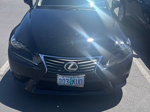 Used 2015 Lexus IS 250 AWD w/ Navigation System Package image 8