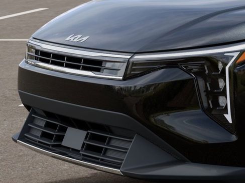 New 2026 Kia K4 EX image 12