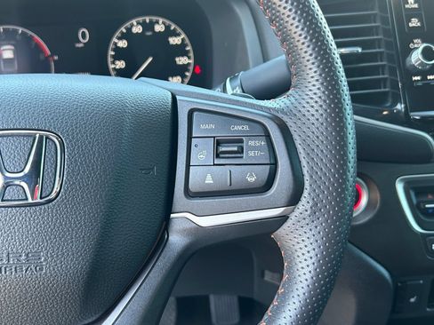 Certified 2025 Honda Ridgeline TrailSport image 32