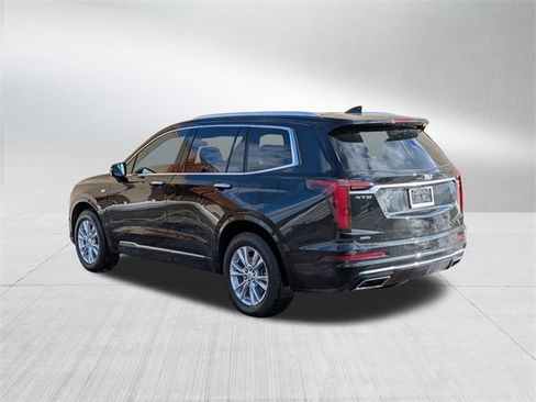 Certified 2022 Cadillac XT6 Luxury image 7