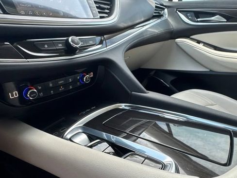 Used 2024 Buick Enclave Premium FWD image 16