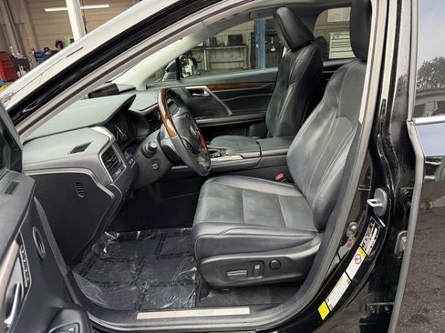 Used 2017 Lexus RX 350 FWD image 16