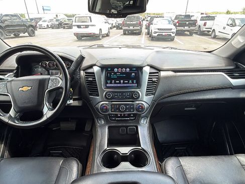 Used 2020 Chevrolet Tahoe LT RWD image 17