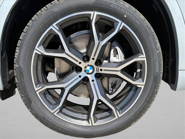 Used 2026 BMW X5 xDrive40i w/ M Sport Package AWD/4WD image 10