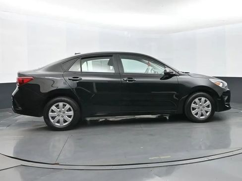 Used 2023 Kia Rio LX image 4