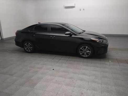 Used 2023 Kia Forte LXS FWD image 11