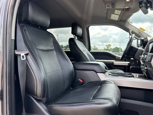 Used 2019 Ford F250 Lariat w/ Lariat Ultimate Package AWD/4WD image 23
