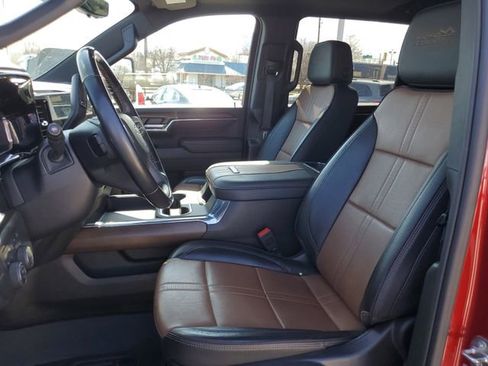 Used 2024 Chevrolet Silverado 2500 High Country w/ High Country Premium Package image 18