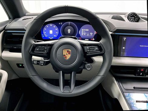 New 2026 Porsche Macan 4 Electric AWD/4WD image 15