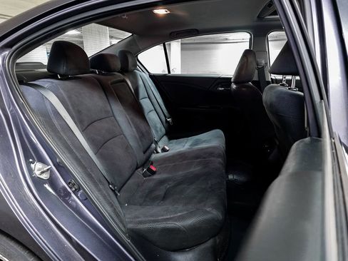 Used 2016 Honda Accord EX image 35