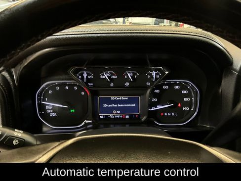 Used 2021 GMC Sierra 1500 AT4 w/ AT4 Preferred Package image 11