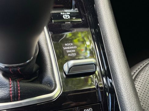 New 2025 Jeep Compass Trailhawk w/ Trailhawk Elite Group image 52