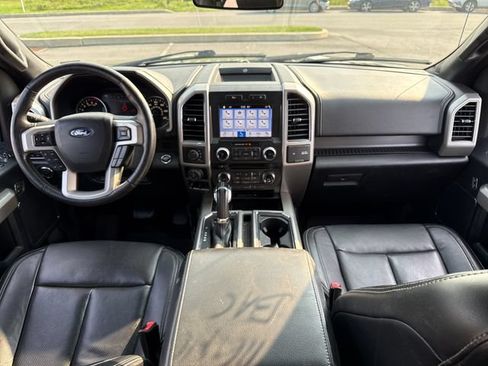 Used 2018 Ford F150 Lariat w/ Equipment Group 502A Luxury AWD/4WD image 18