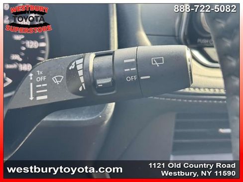 Used 2023 Nissan Rogue SV w/ SV Premium B Package image 22