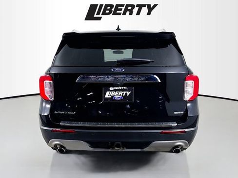 Certified 2021 Ford Explorer Limited w/ Hybrid Equipment Group 310A image 6