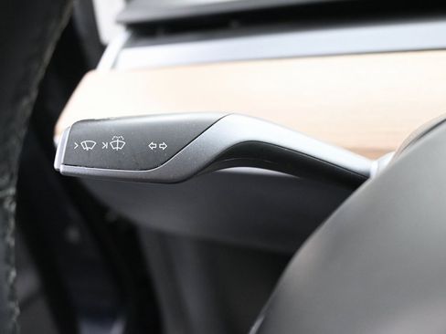 Used 2018 Tesla Model 3 Performance image 18