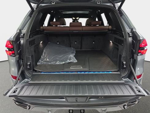 New 2026 BMW X5 xDrive50e w/ M Sport Package AWD/4WD image 12