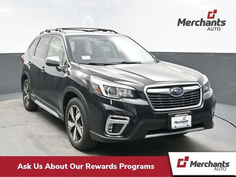 Used 2020 Subaru Forester Touring AWD/4WD image 1