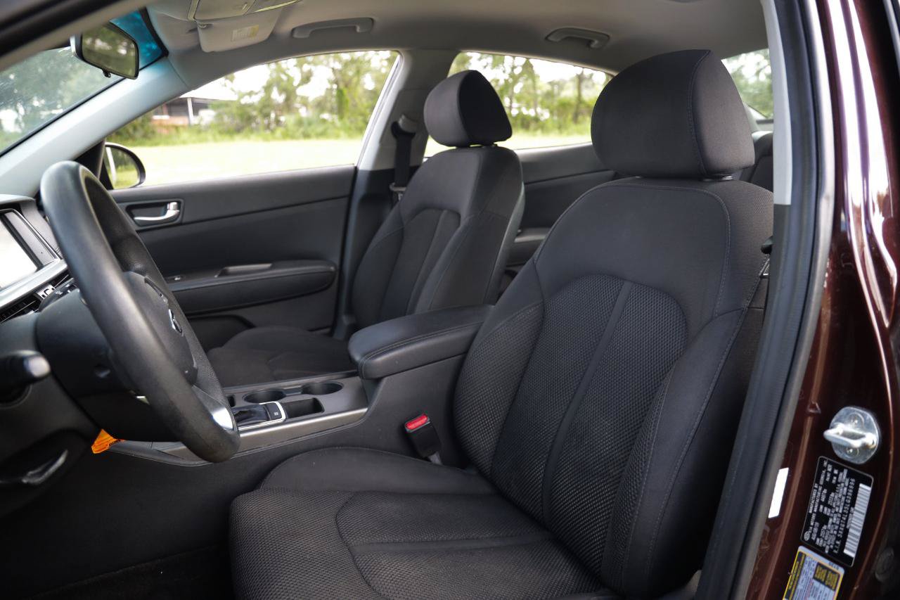 Used 2020 Kia Optima LX FWD image 6