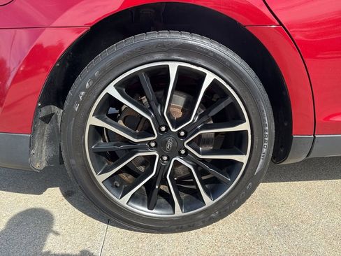 Used 2018 Ford Taurus SHO w/ Driver Assist Package image 56