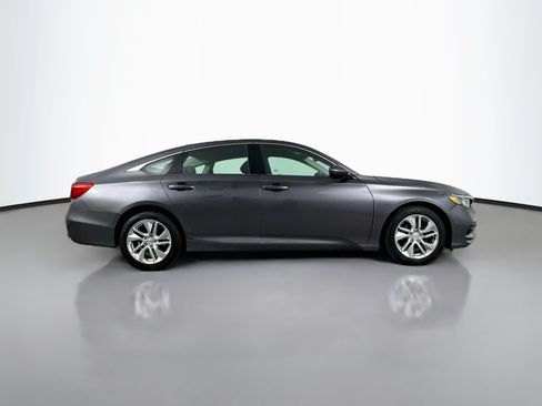 Used 2018 Honda Accord LX image 8