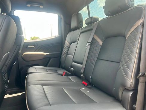 Used 2024 GMC Canyon Denali AWD/4WD image 21