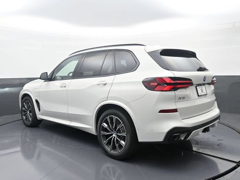 New 2026 BMW X5 xDrive50e w/ M Sport Package AWD/4WD image 5