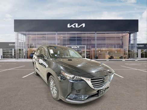 Used 2023 MAZDA CX-9 Touring image 2