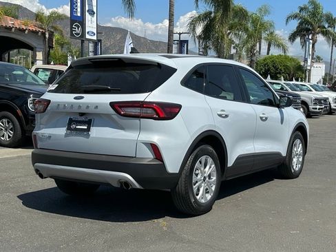 Used 2025 Ford Escape Active image 10