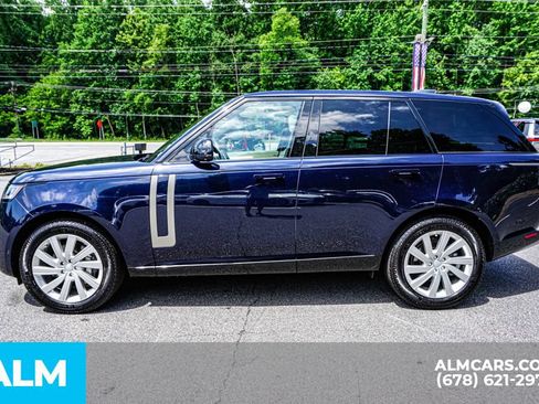 Used 2023 Land Rover Range Rover SE AWD/4WD image 7