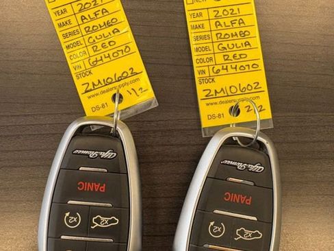 Used 2021 Alfa Romeo Giulia Ti Sport image 55